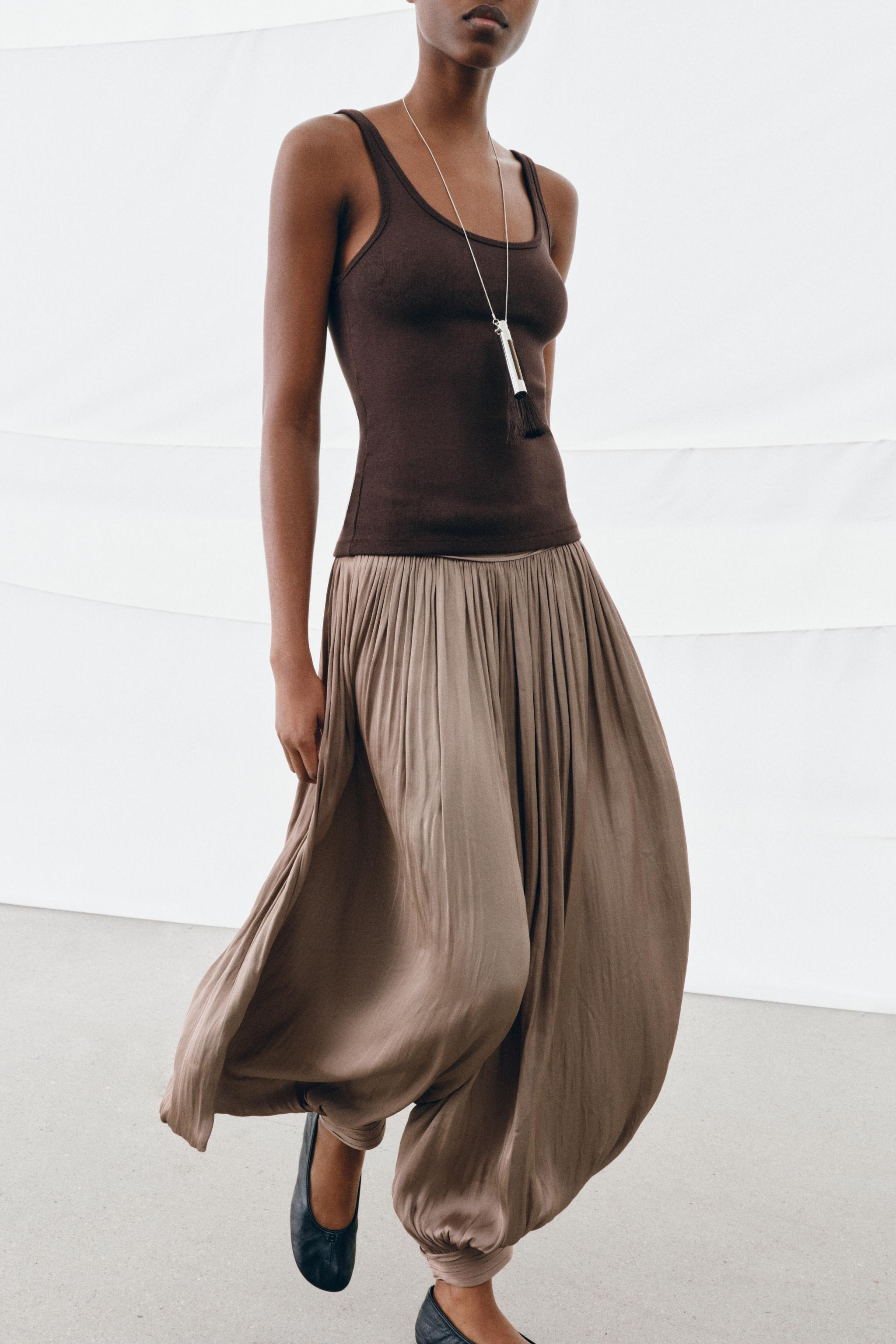 STRAPPY TANK TOP